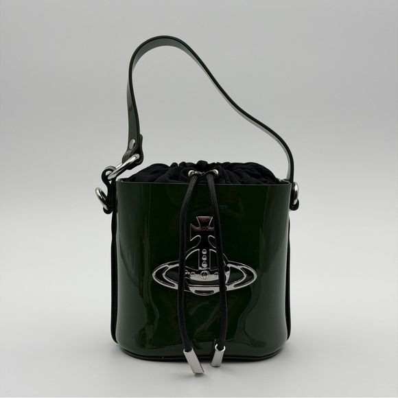 VIVIENNE WESTWOOD DAISY PATENT LEATHER BUCKET BAG – GREEN - Picture 9 of 9